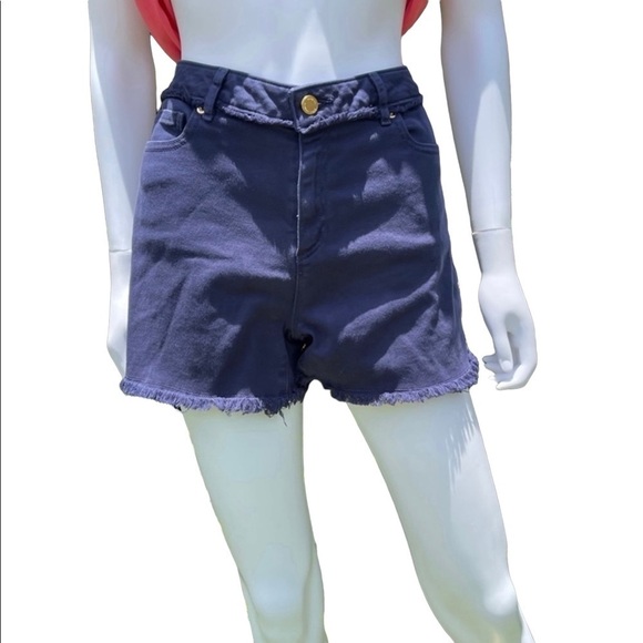 💋Michael Kors Frayed Raw Hem Navy Denim Studded Shorts - Picture 2 of 9